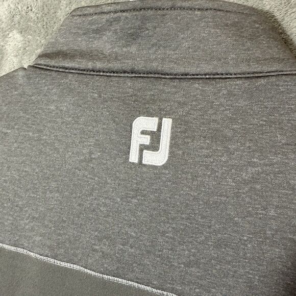 FootJoy Quarter Zip Mens Golf Vest Size M Fleece Sleeveless Gray Performance - Picture 3 of 7